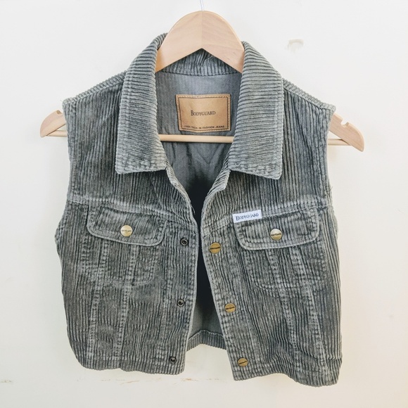 bodyguard Jackets & Blazers - VTG Bodyguard cordouroy vest